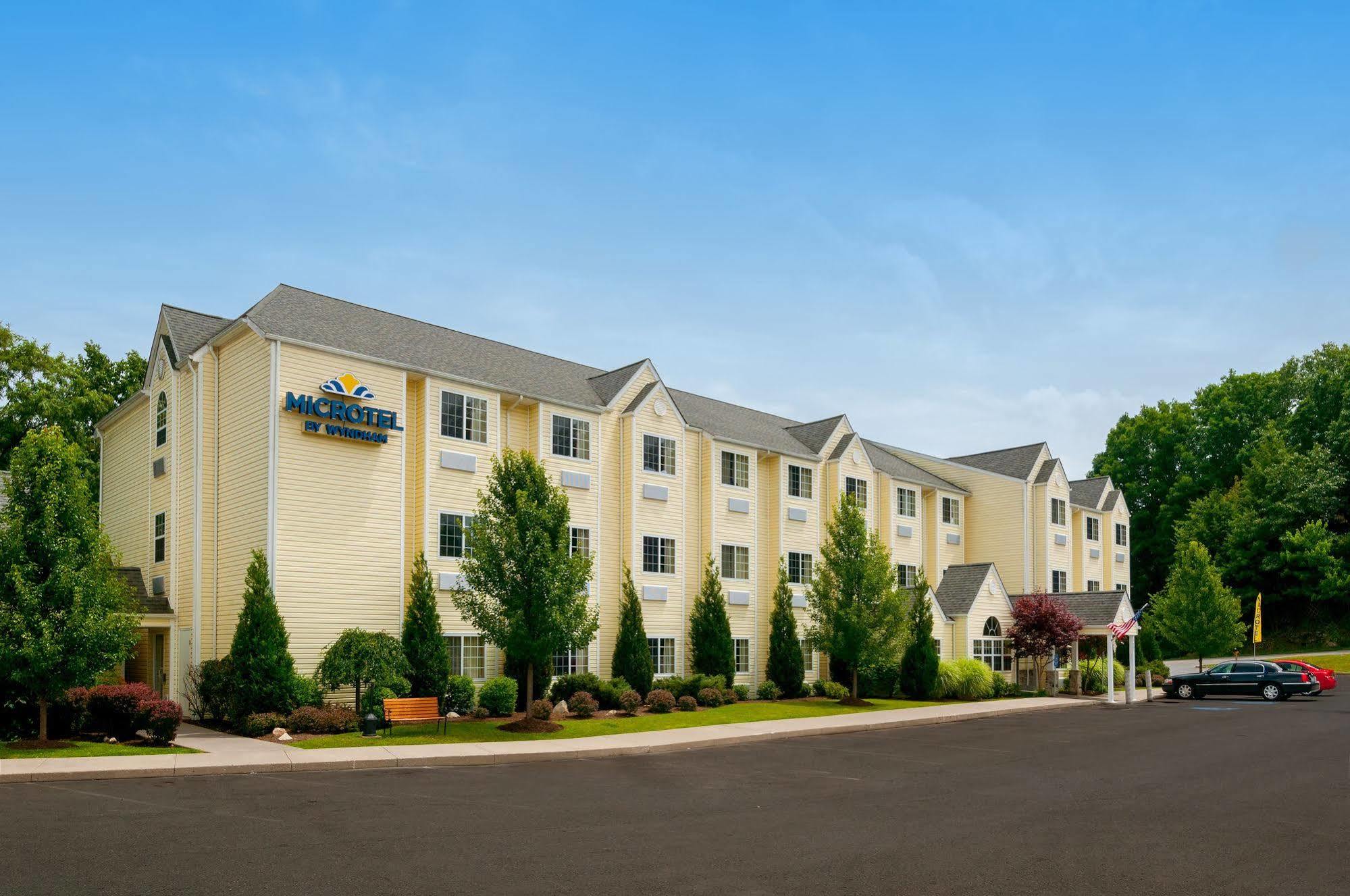 Microtel Inn&Suites Beckley East Exterior foto